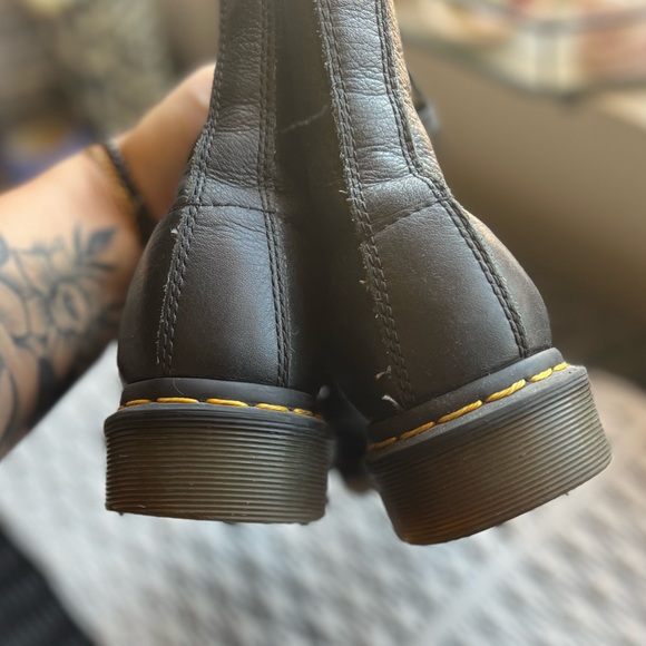 Black 1460 Women’s Pascal Dr. Marten boots - Picture 8 of 9